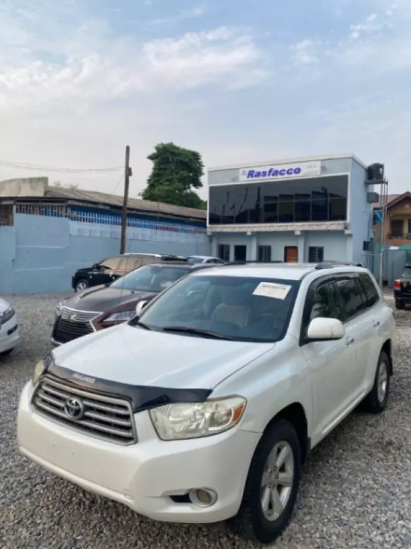 Toyota Highlander   - 2008