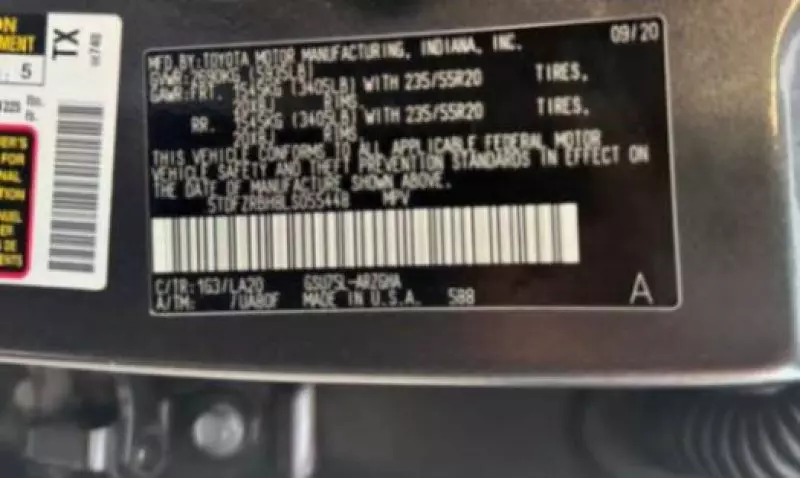 Toyota Highlander   - 2020