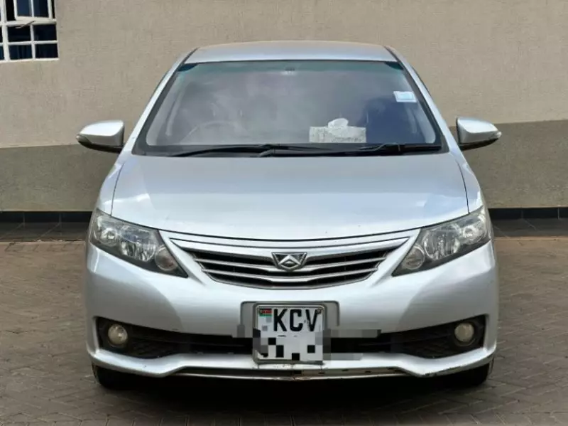 Toyota Allion    - 2013