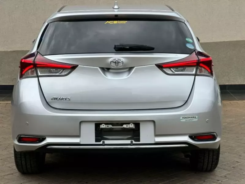 Toyota Auris   - 2017