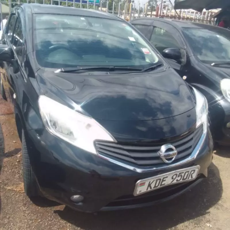 Nissan 100 NX   - 2017