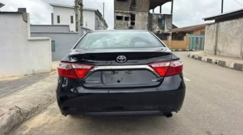 Toyota Camry   - 2017