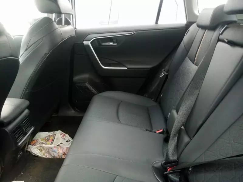 Toyota RAV 4   - 2023