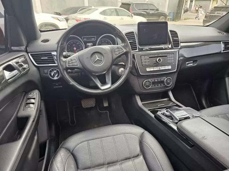 Mercedes-Benz GLE 350   - 2017
