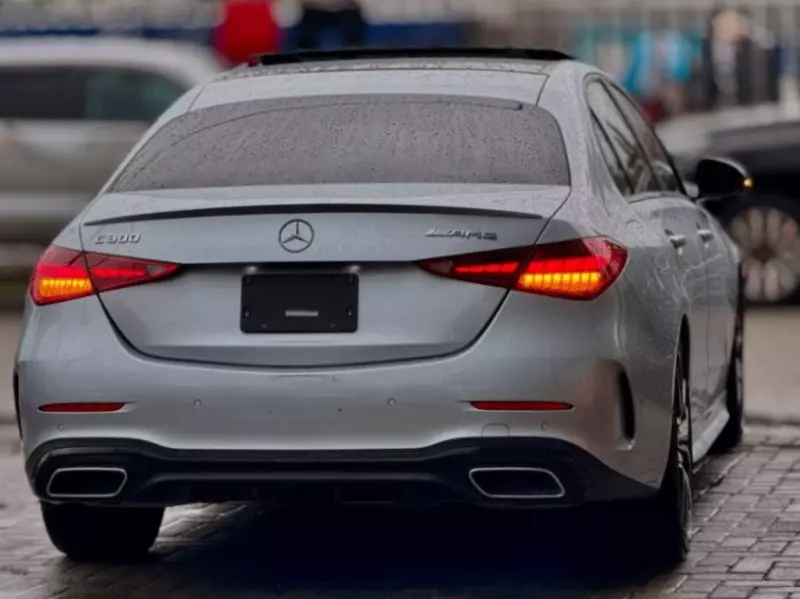 Mercedes-Benz C 300   - 2022