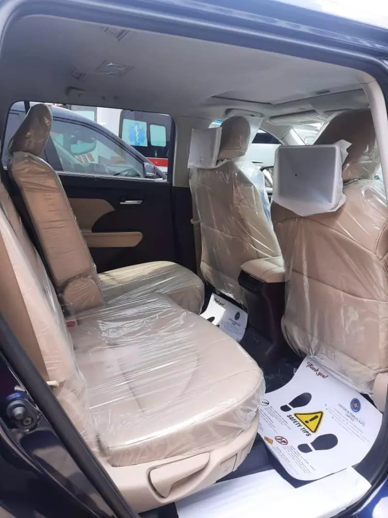 Toyota Highlander   - 2023