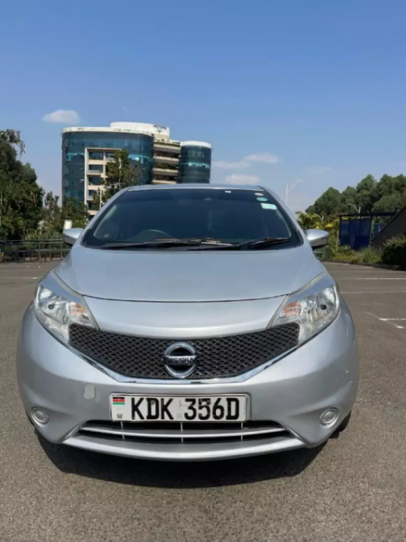 Nissan Note   - 2015