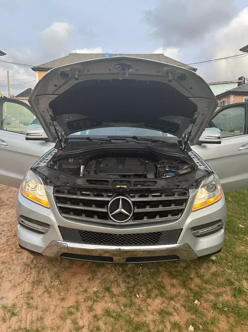 Mercedes-Benz Ml-class   - 2012