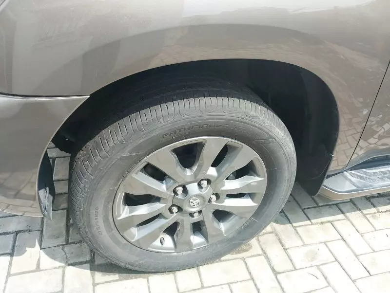 Toyota Sequoia   - 2012