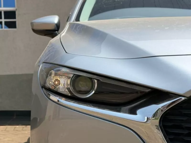 Mazda 3   - 2019