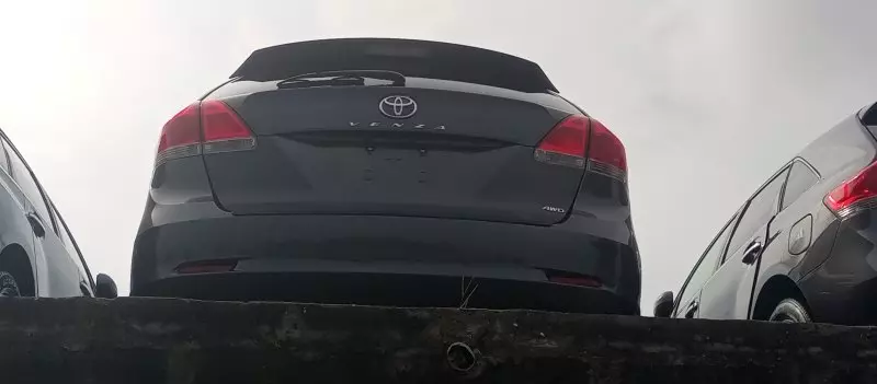 Toyota Venza   - 2011