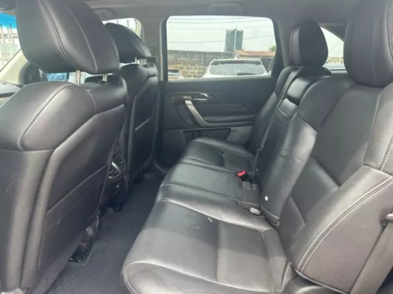 Acura MDX   - 2010