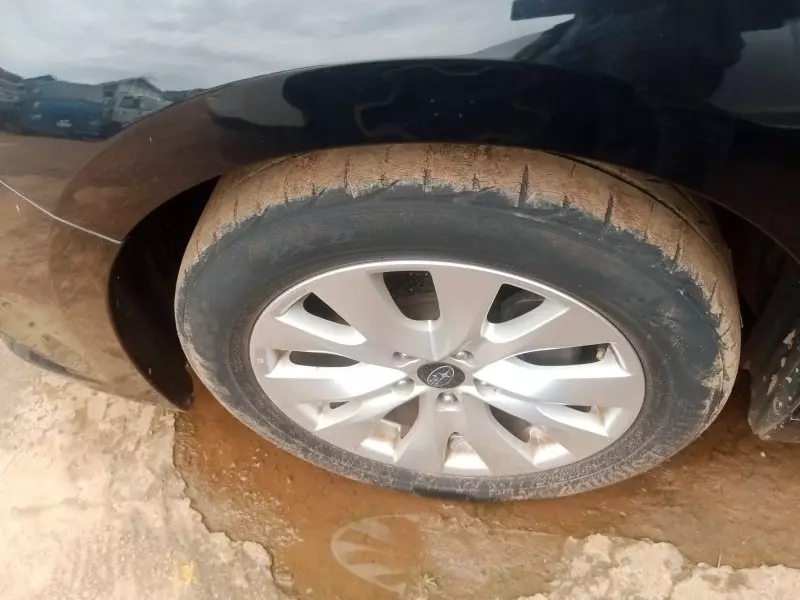 Subaru Legacy B4   - 2015