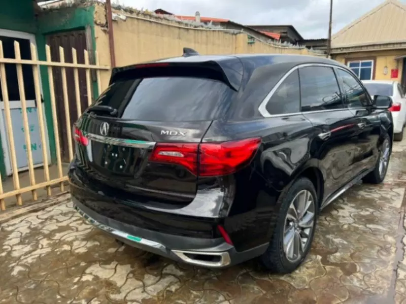 Acura MDX   - 2017
