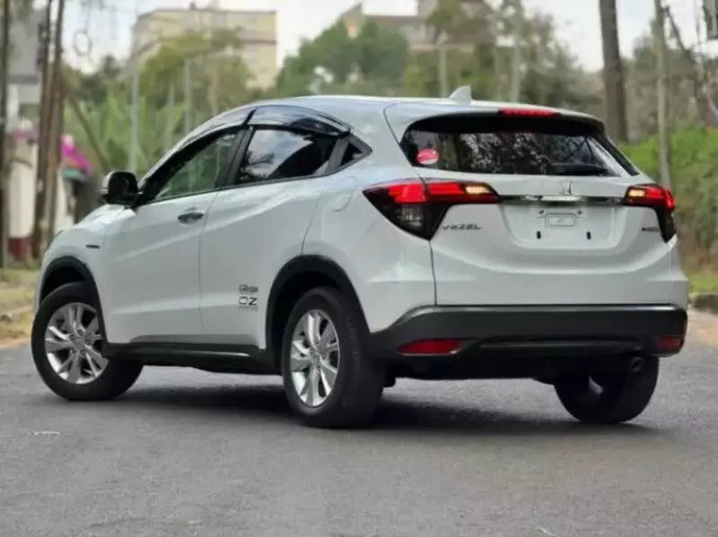 Honda Vezel Hybrid   - 2019