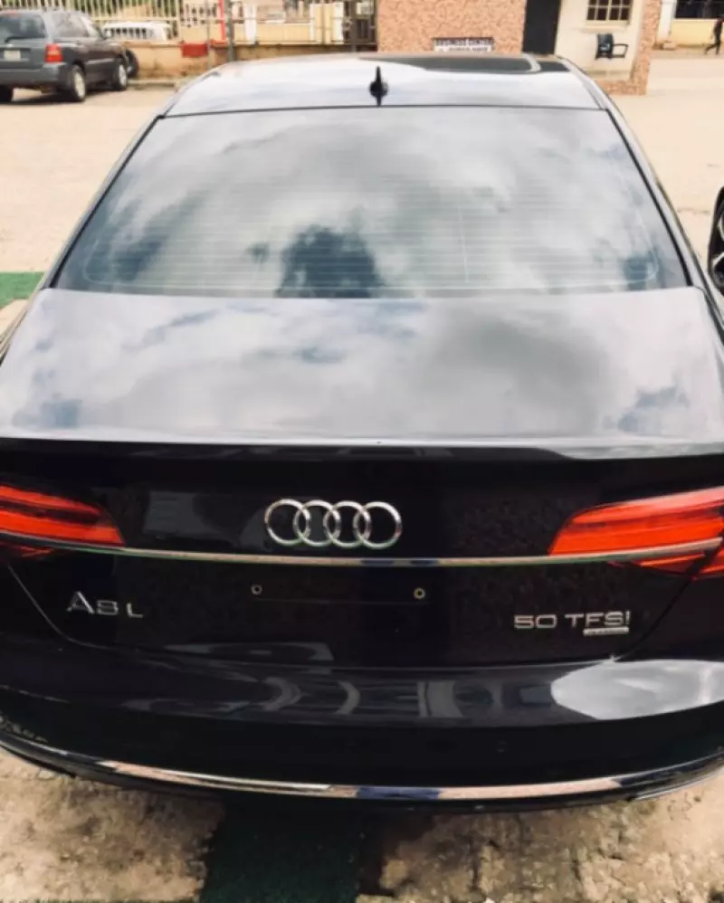 Audi A8   - 2015