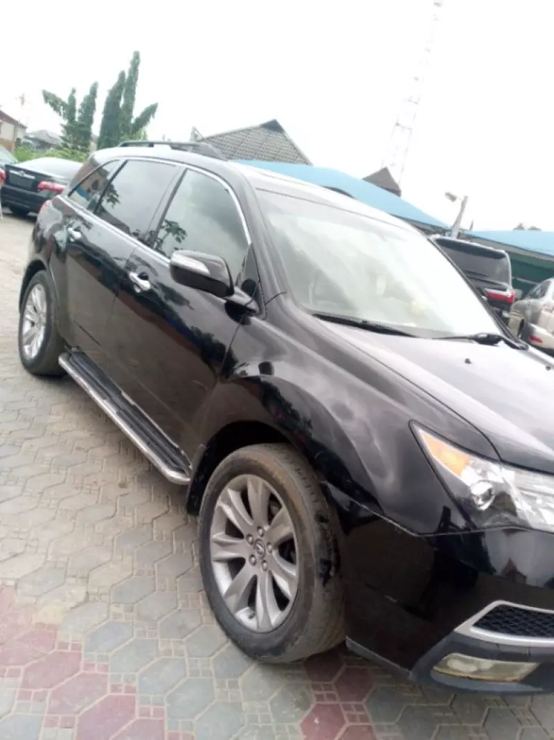 Acura MDX   - 2011