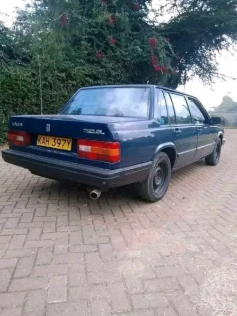 Volvo 740   - 1990