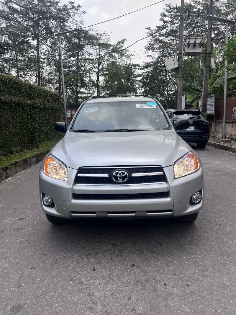 Toyota RAV4   - 2006