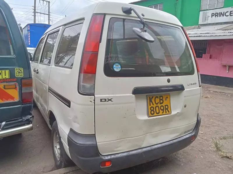 Toyota Lite-Ace   - 2007