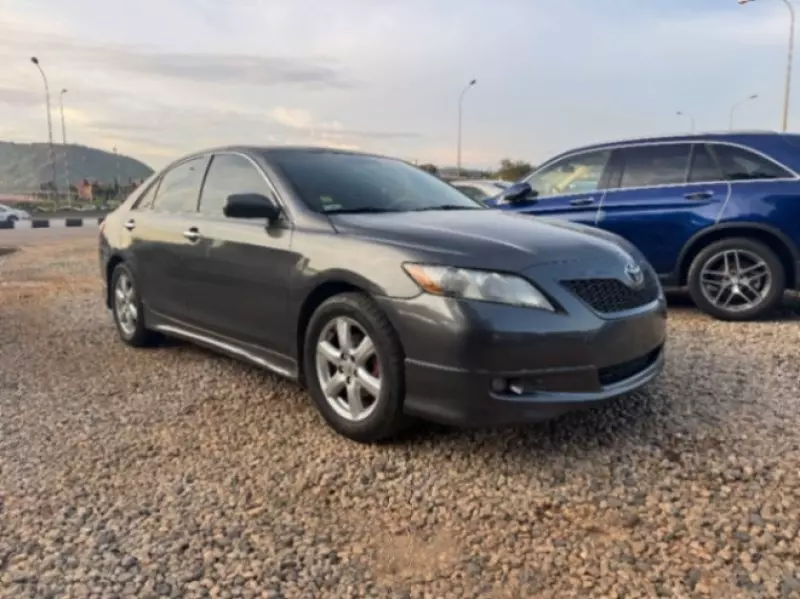 Toyota Camry   - 2008