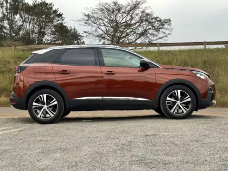 Peugeot 3008   - 2018