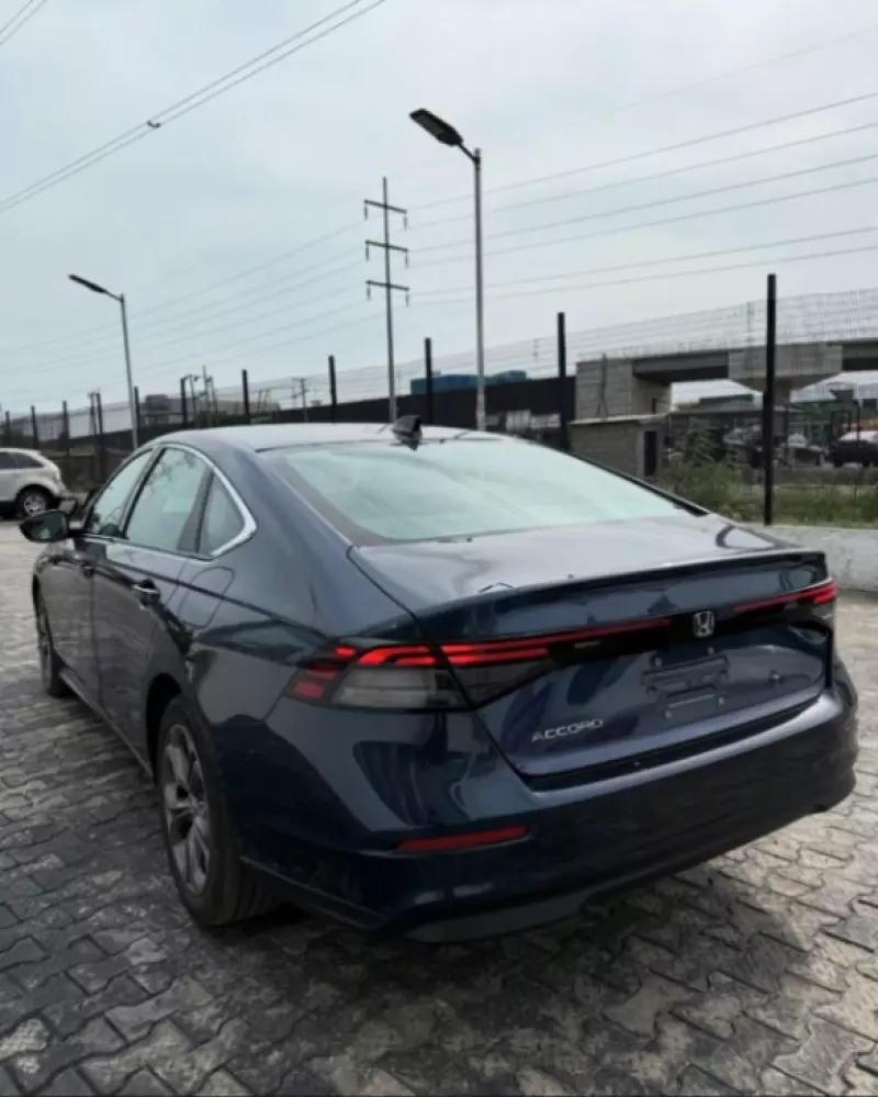 Honda Accord   - 2023