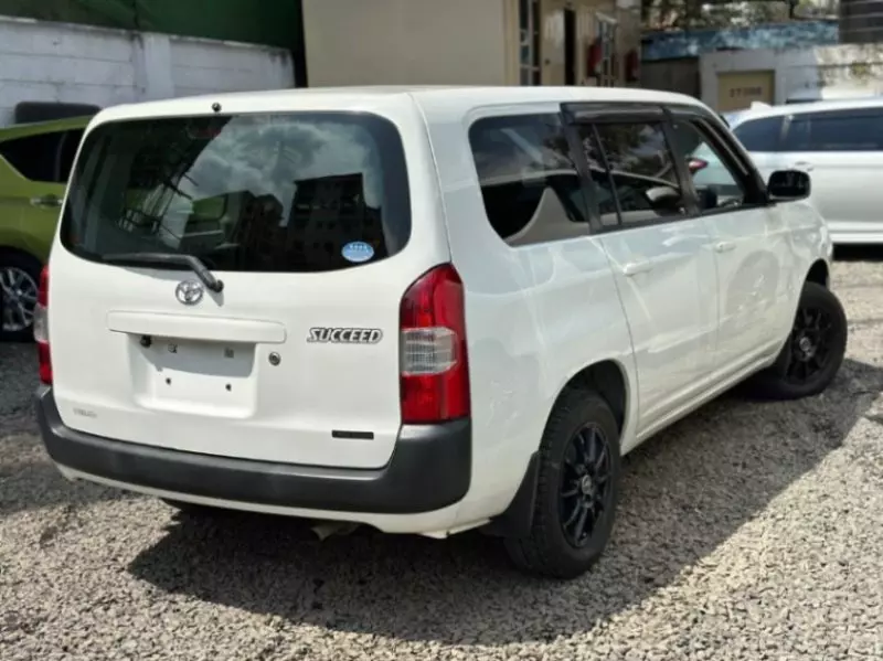 Toyota Probox    - 2020