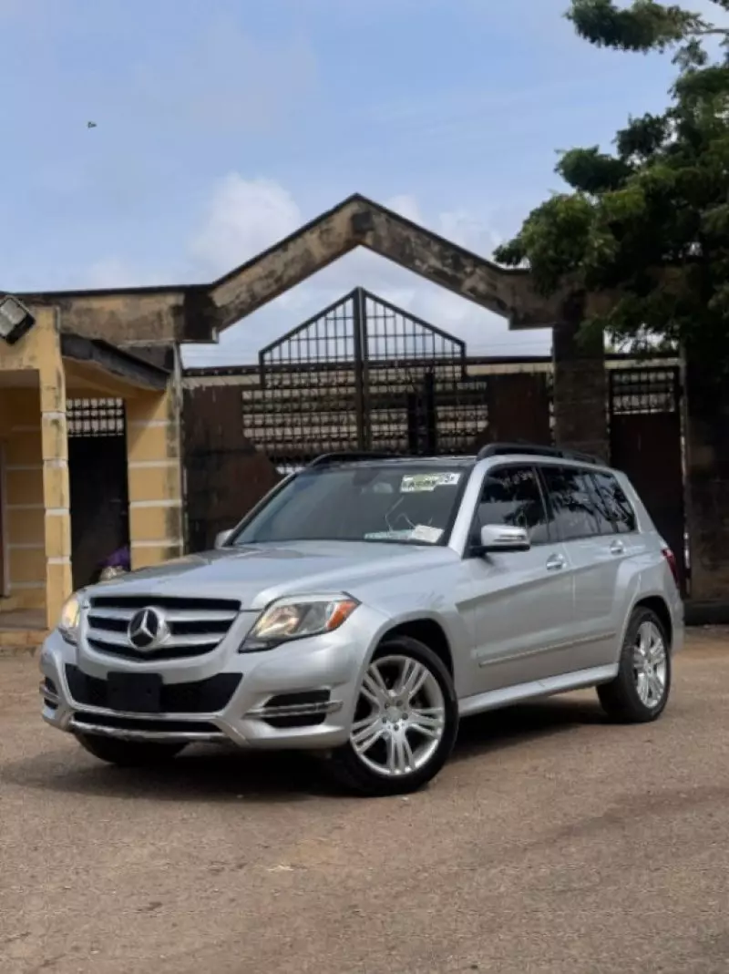 Mercedes-Benz GLK 350   - 2013