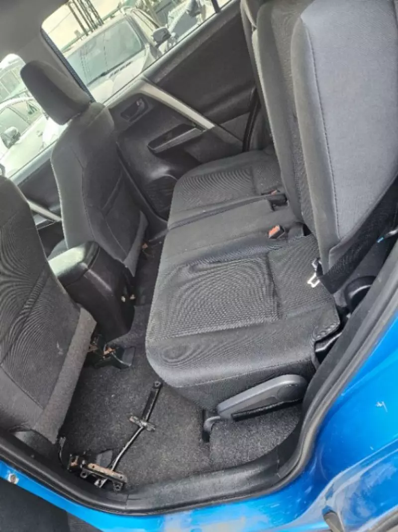 Toyota RAV4   - 2017