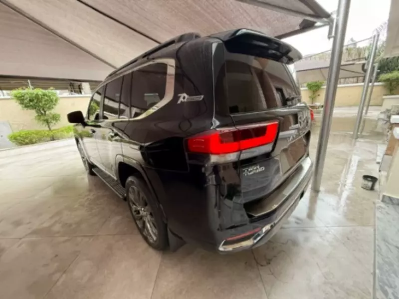 Toyota Landcruiser ZX - 2024