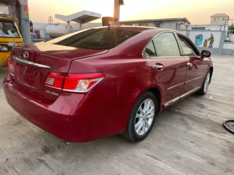 Lexus ES 350