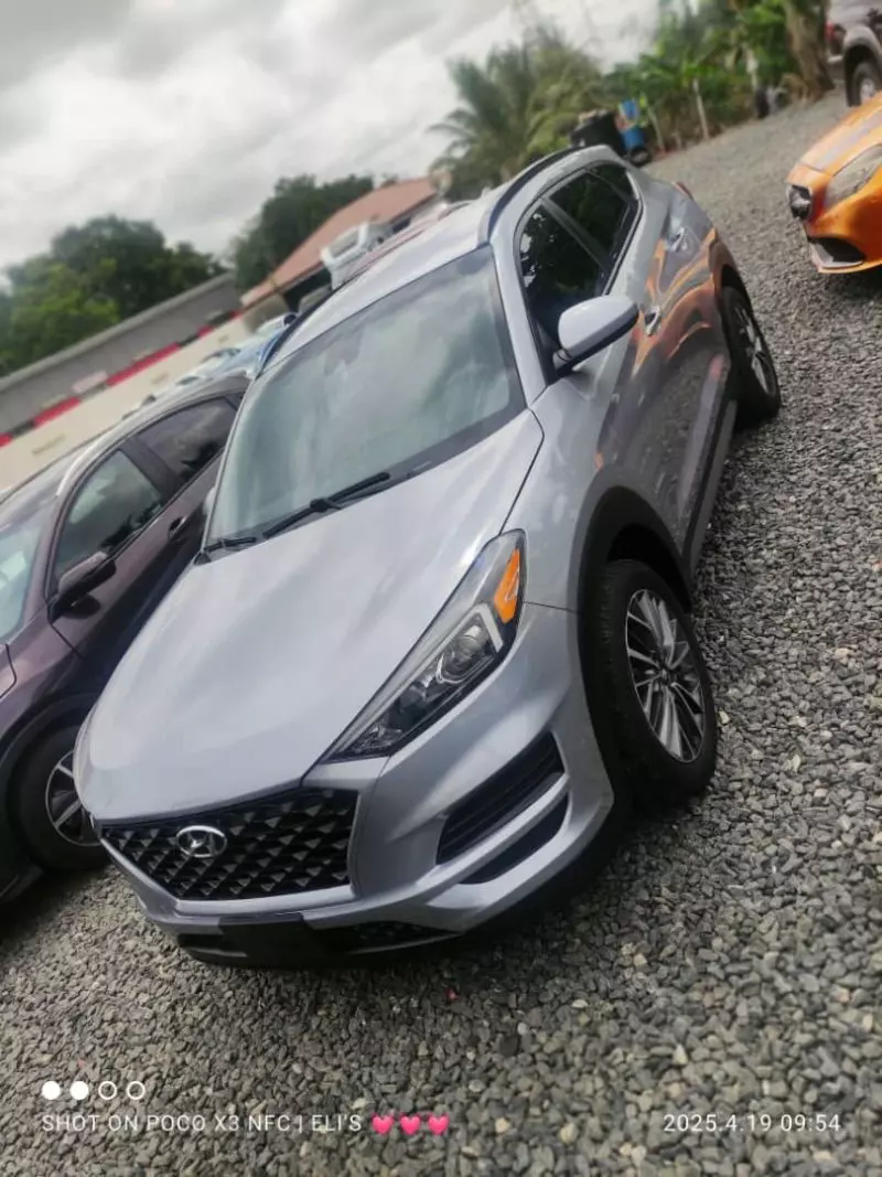 Hyundai Tucson   - 2021