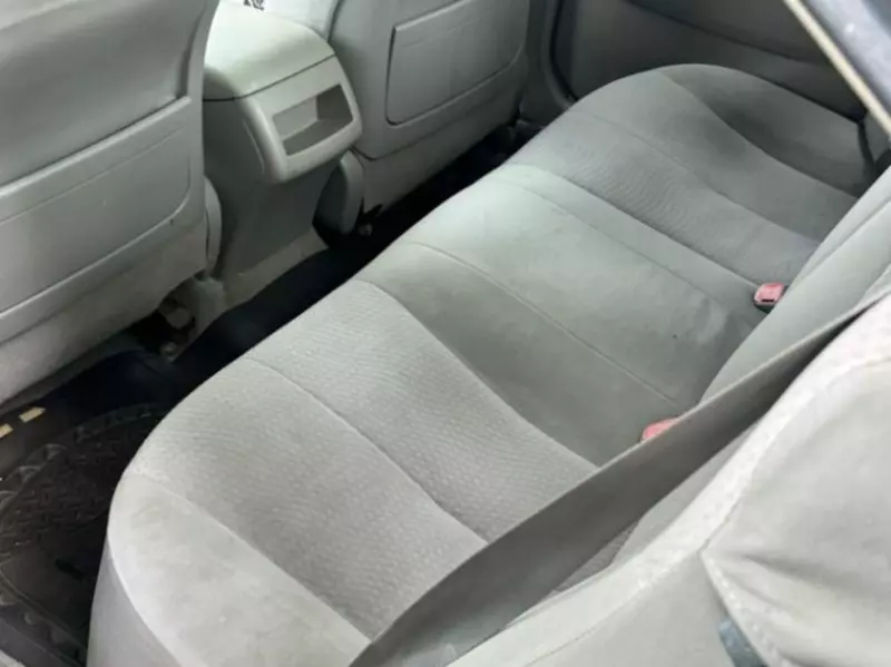 Toyota Camry   - 2011