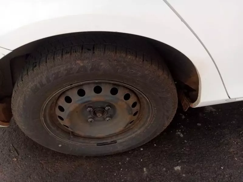 Toyota Fielder    - 2012