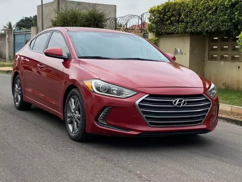 Hyundai Elantra   - 2017