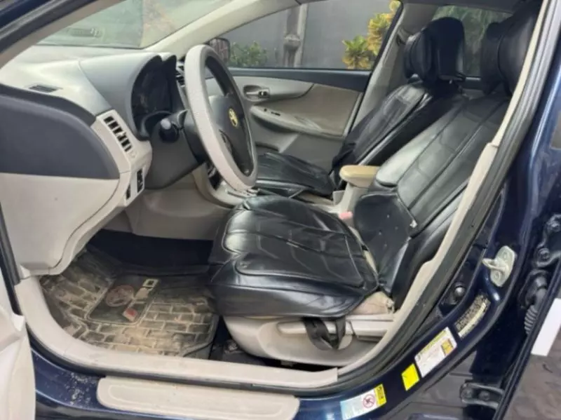 Toyota camry   - 2012