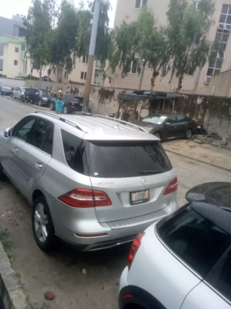 Mercedes-Benz ML 350   - 2013