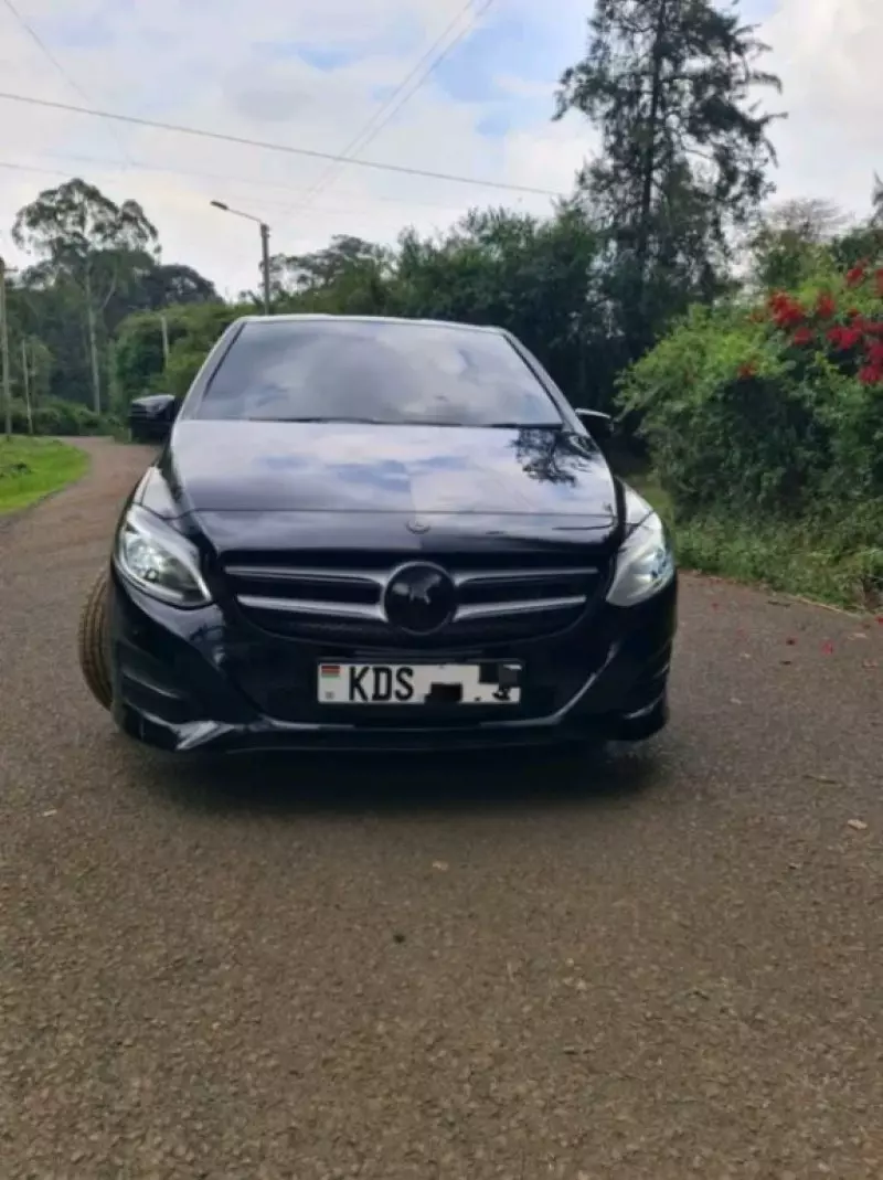 Mercedes-Benz B 180 - 2018