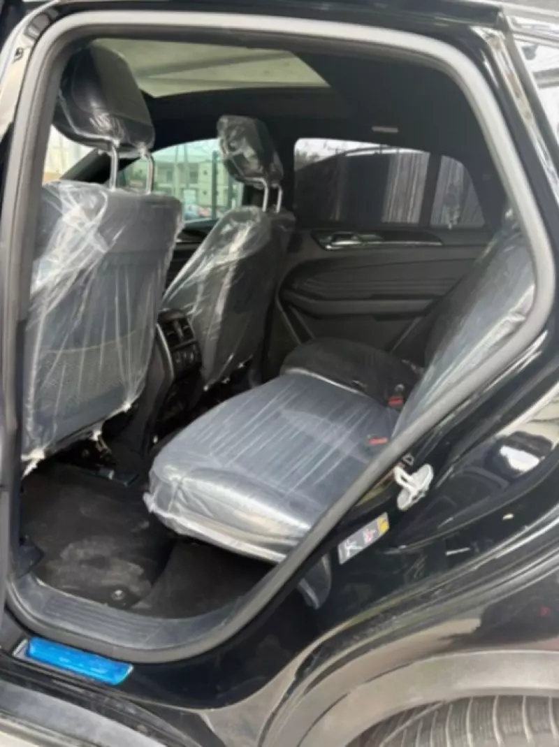 Mercedes-Benz GLE-Class   - 2017