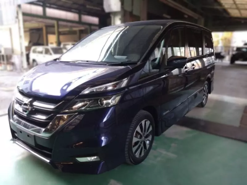Nissan Serena Hybrid    - 2018