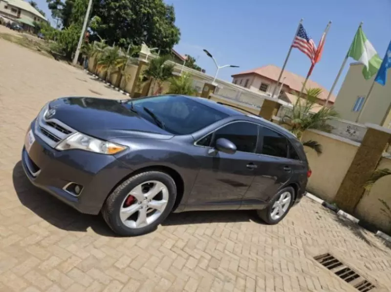 Toyota Venza - 2010