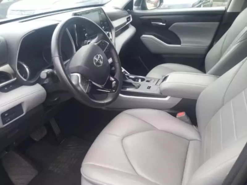 Toyota Highlander   - 2009