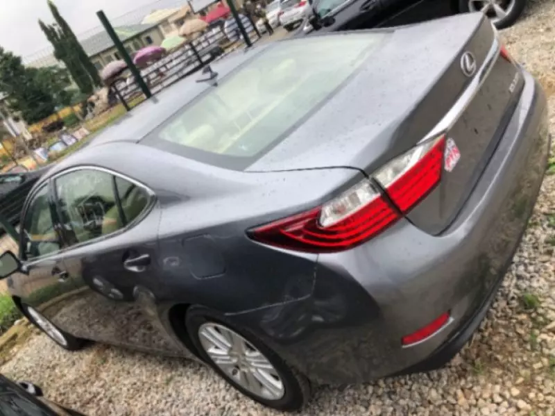Lexus ES 350   - 2014
