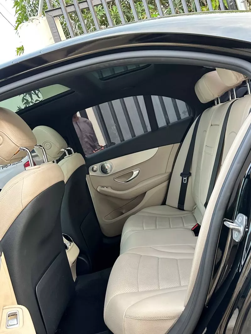 Mercedes-Benz C 300   - 2018