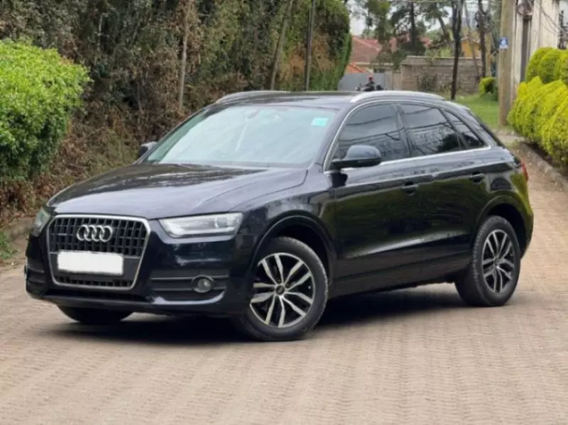 Audi Q3   - 2014