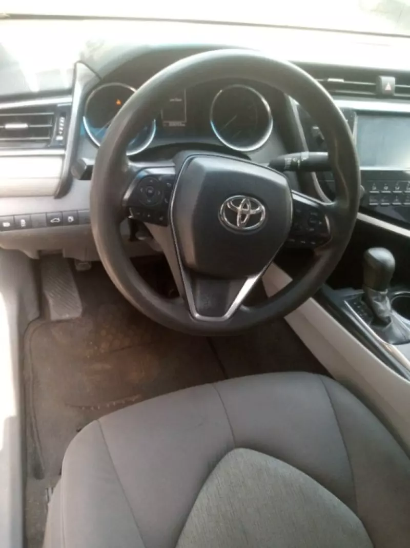 Toyota Camry   - 2018