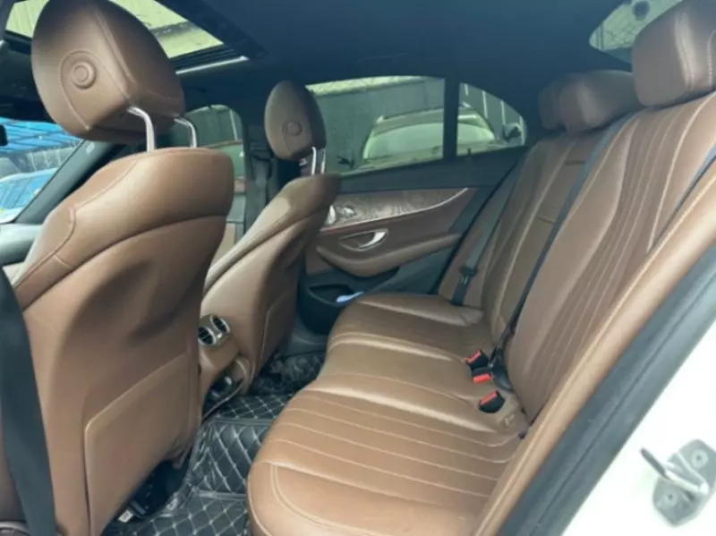 Mercedes-Benz E 300 - 2018