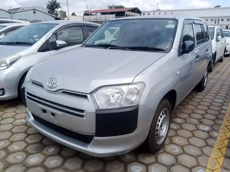 Toyota Probox    - 2016