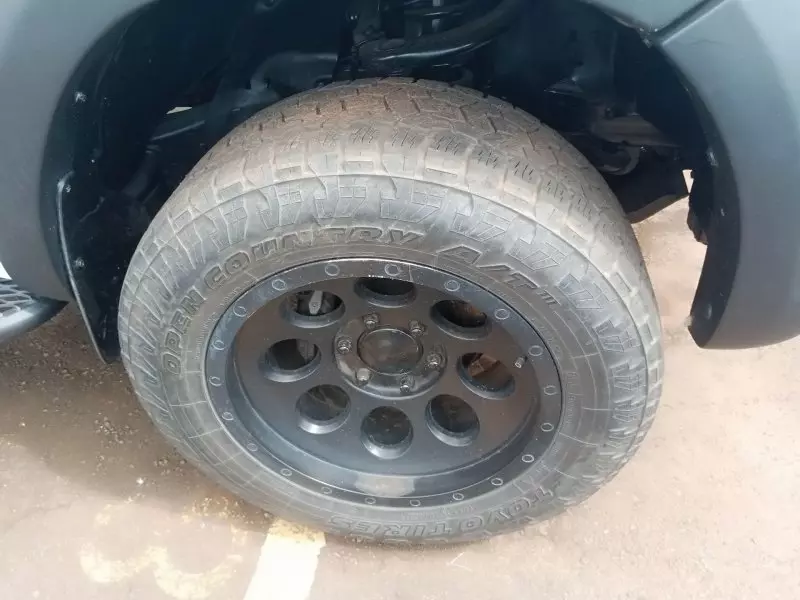Toyota Hilux    - 2018